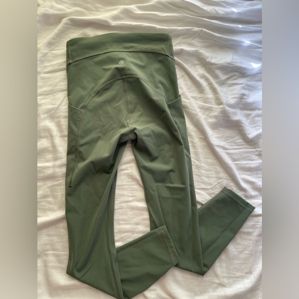 Lululemon leggings